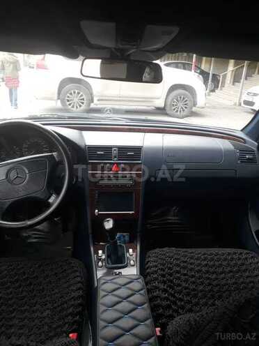 Mercedes C 180 1998, 260,000 km - 1.8 l - Bakı