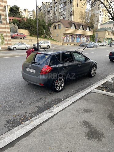 Kia Ceed 2008, 198,000 km - 1.6 л - Bakı