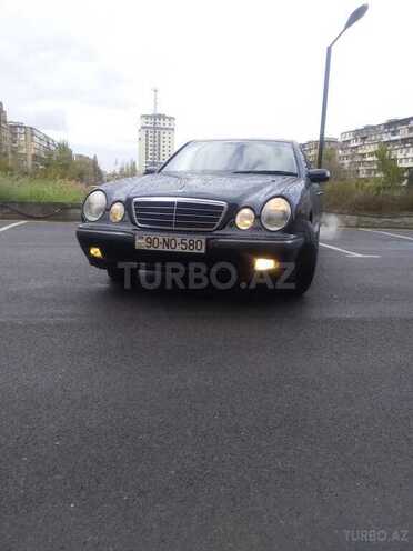 Mercedes E 280 2000, 310,000 km - 2.8 l - Bakı