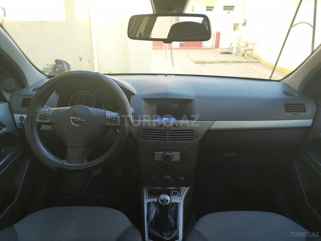 Opel Astra 2006, 237,123 km - 1.3 л - Gəncə