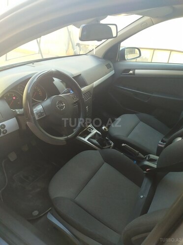 Opel Astra 2006, 237,123 km - 1.3 л - Gəncə