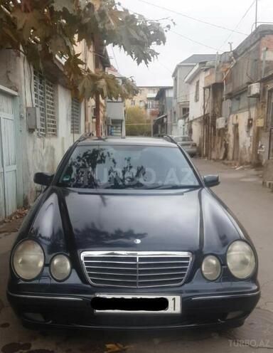 Mercedes E 240 2000, 215,000 km - 2.4 л - Bakı