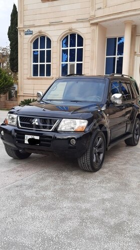 Mitsubishi Pajero 2005, 22,600 km - 3.0 л - Bakı
