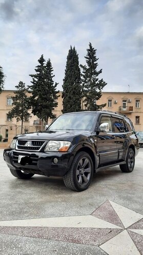 Mitsubishi Pajero 2005, 22,600 km - 3.0 л - Bakı