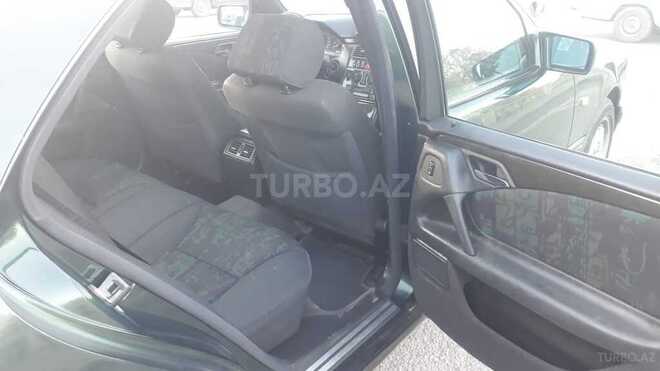 Mercedes E 230 1998, 339,000 km - 2.3 l - Tovuz