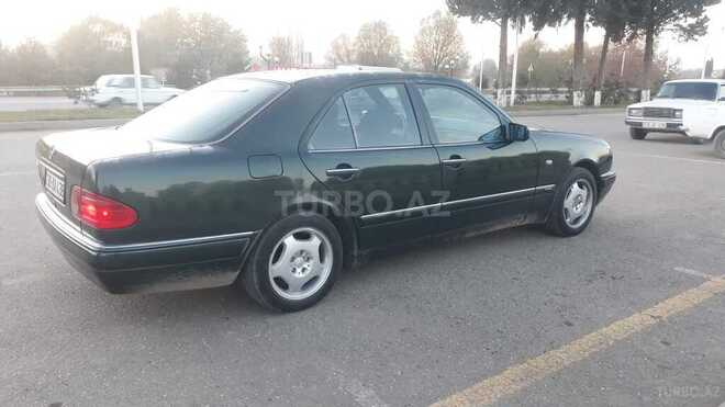 Mercedes E 230 1998, 339,000 km - 2.3 l - Tovuz