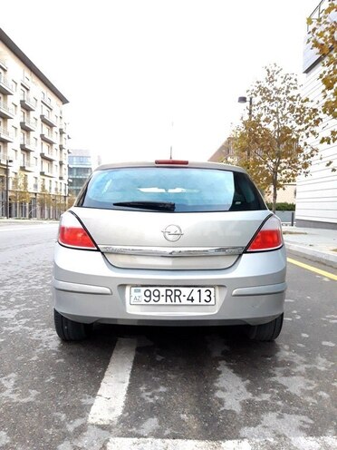 Opel Astra 2006, 245,840 km - 1.3 л - Bakı