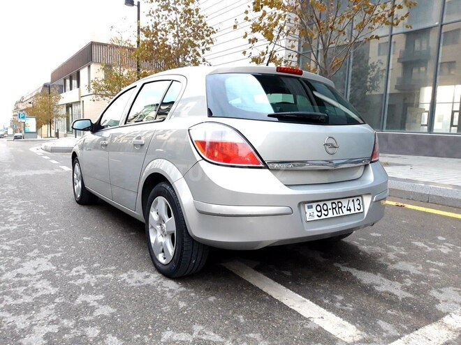 Opel Astra 2006, 245,840 km - 1.3 л - Bakı