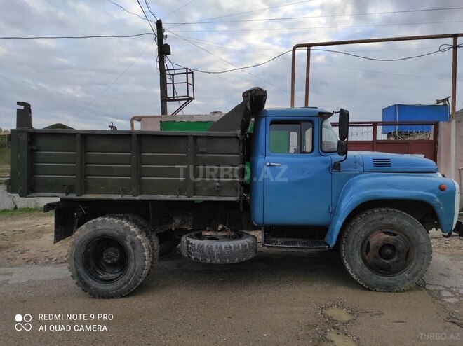ZIL  2020, 1,111 km - 0.4 l - Bakı
