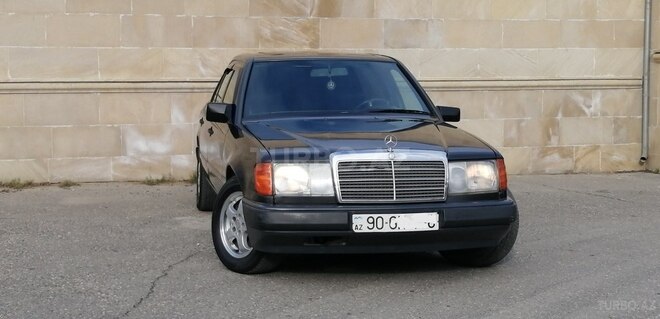Mercedes E 200 1990, 345,000 km - 2.0 л - Bakı