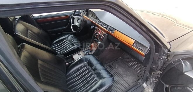 Mercedes E 200 1990, 345,000 km - 2.0 л - Bakı