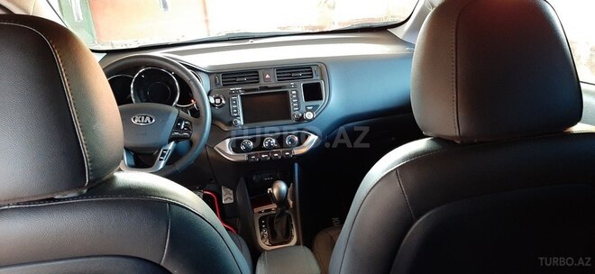 Kia Rio 2013, 190,000 km - 1.6 л - Bakı