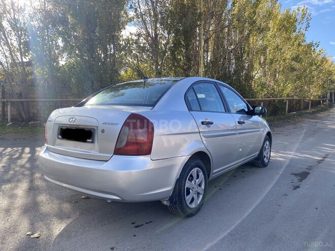 Hyundai Accent 2009, 360,000 km - 1.4 l - Bakı