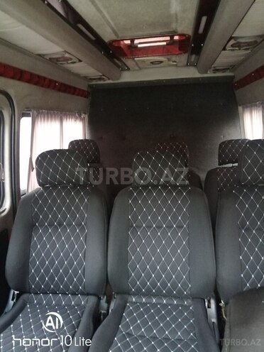 Mercedes Sprinter 412 1998, 348,000 km - 2.9 л - Qax