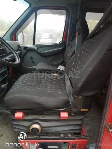 Mercedes Sprinter 412 1998, 348,000 km - 2.9 л - Qax