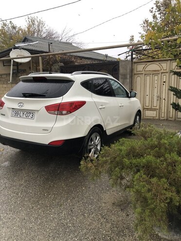 Hyundai ix35 2011, 180,000 km - 2.0 l - Bakı