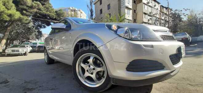 Opel Astra 2009, 130,000 km - 1.4 l - Bakı