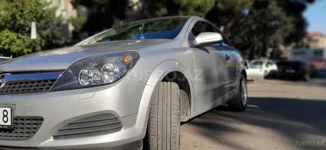 Opel Astra 2009, 130,000 km - 1.4 l - Bakı