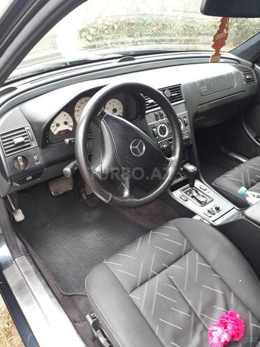 Mercedes C 200 1998, 327,000 km - 2.0 l - Bakı