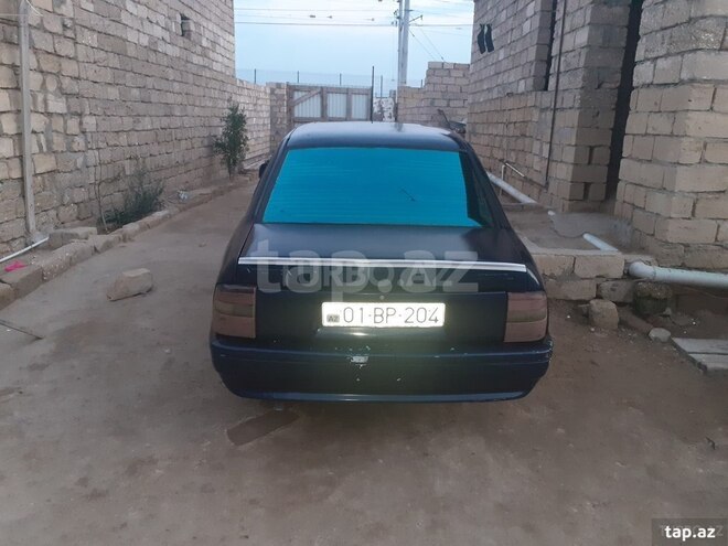 Opel Vectra 1992, 462,359 km - 1.7 л - Bakı