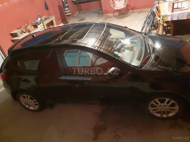 Kia Cerato 2011, 170,600 km - 1.6 l - Sumqayıt