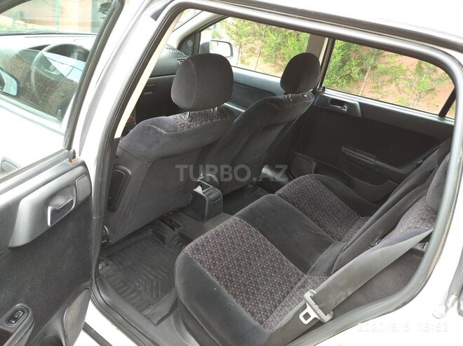 Opel Astra 1998, 251,100 km - 2.0 л - Bakı