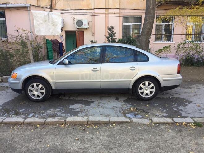 Volkswagen Passat 1999, 354,000 km - 1.8 l - Sumqayıt