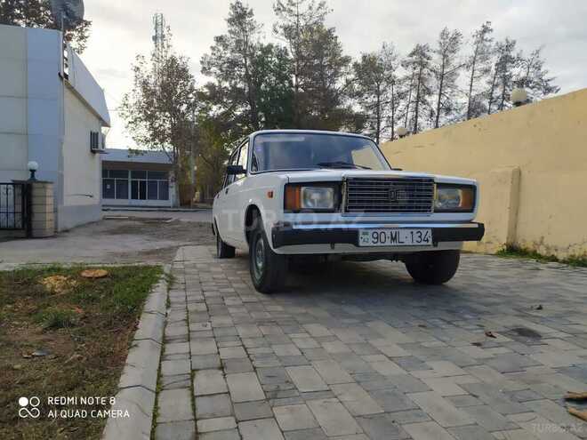LADA (VAZ) 2107 2009, 140,000 km - 1.6 л - Saatlı