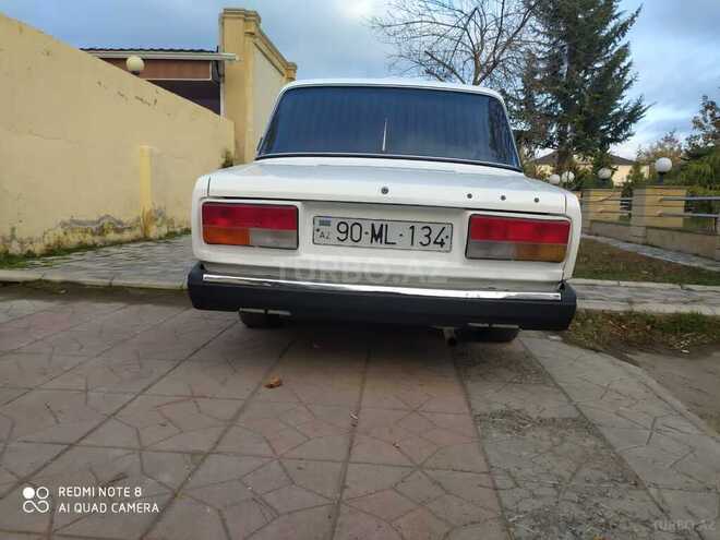 LADA (VAZ) 2107 2009, 140,000 km - 1.6 л - Saatlı