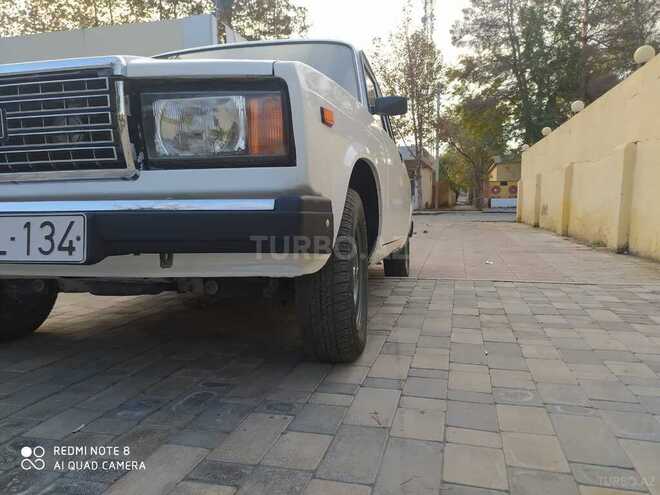 LADA (VAZ) 2107 2009, 140,000 km - 1.6 л - Saatlı