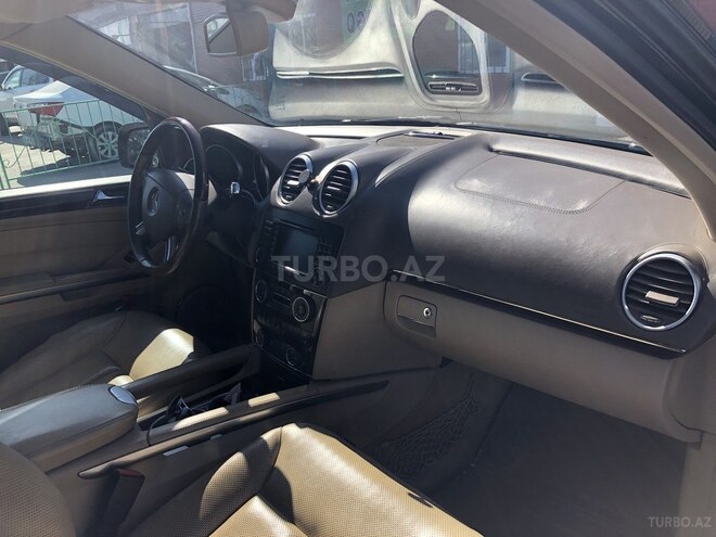 Mercedes GL 500 2007, 196,000 km - 5.5 l - Bakı