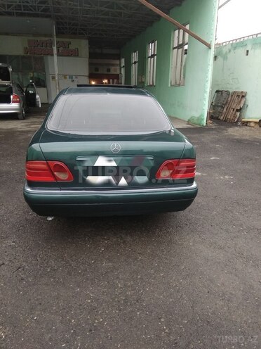 Mercedes E 230 1997, 185,632 km - 2.3 l - Sumqayıt