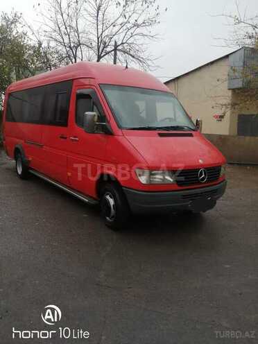 Mercedes Sprinter 412 1998, 68,000 km - 2.9 л - Qax