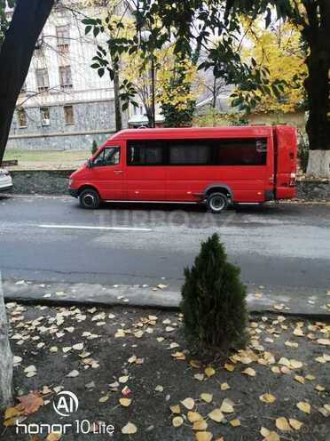 Mercedes Sprinter 412 1998, 68,000 km - 2.9 л - Qax