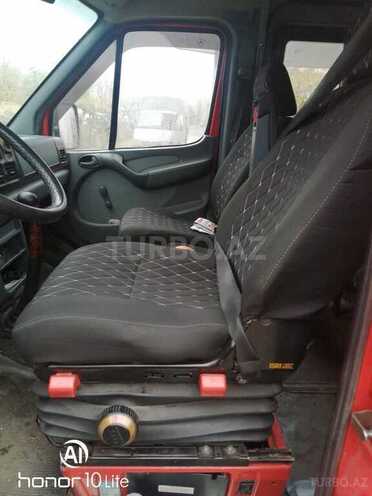 Mercedes Sprinter 412 1998, 68,000 km - 2.9 л - Qax