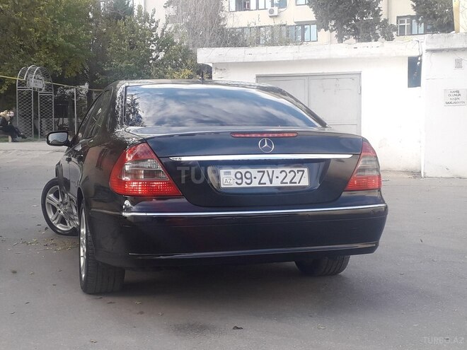 Mercedes E 220 2007, 201,000 km - 2.2 l - Bakı
