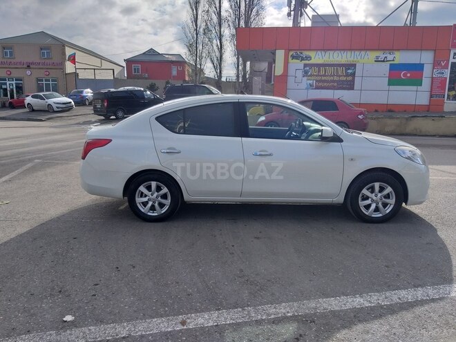 Nissan Sunny 2013, 192,000 km - 1.5 л - Bakı