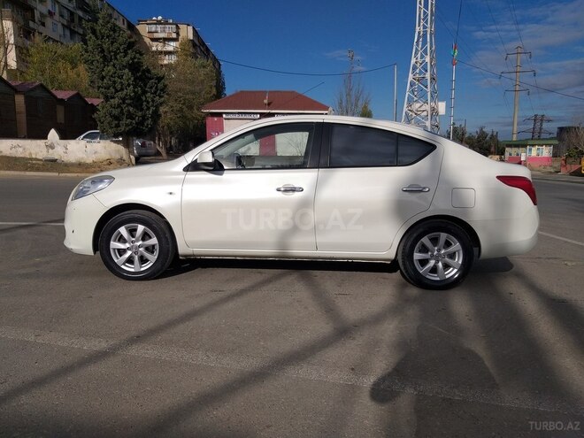 Nissan Sunny 2013, 192,000 km - 1.5 л - Bakı
