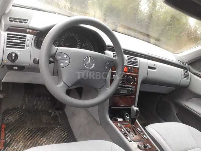 Mercedes E 240 2000, 253,652 km - 2.4 l - Bakı