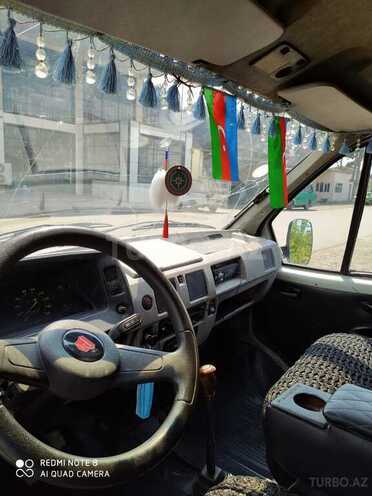 GAZ 33021 1998, 200,000 km - 2.4 l - Saatlı