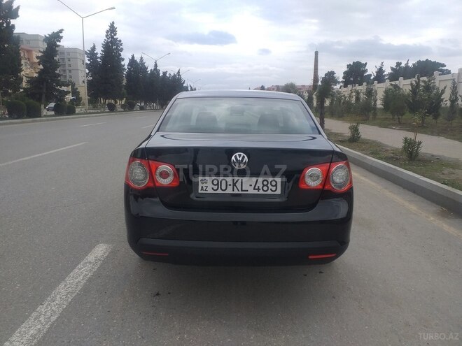 Volkswagen Jetta 2010, 198,753 km - 1.6 l - Sumqayıt