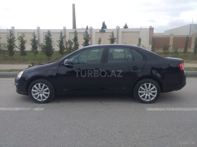 Volkswagen Jetta 2010, 198,753 km - 1.6 l - Sumqayıt