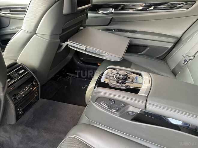 BMW 760 2011, 126,000 km - 6.0 l - Bakı