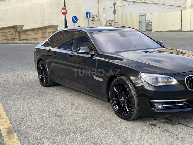 BMW 760 2011, 126,000 km - 6.0 l - Bakı