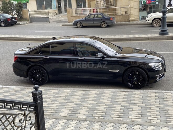 BMW 760 2011, 126,000 km - 6.0 l - Bakı