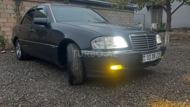 Mercedes C 200 1994, 380,000 km - 0.2 l - Bərdə