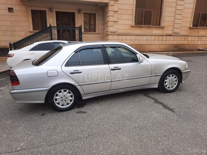 Mercedes C 200 1999, 279,811 km - 2.0 l - Bakı