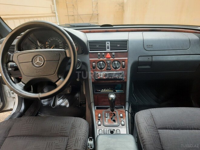 Mercedes C 200 1999, 279,811 km - 2.0 l - Bakı