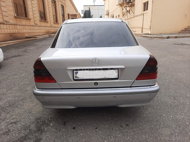 Mercedes C 200 1999, 279,811 km - 2.0 l - Bakı