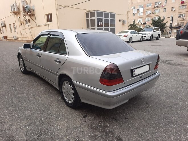 Mercedes C 200 1999, 279,811 km - 2.0 l - Bakı